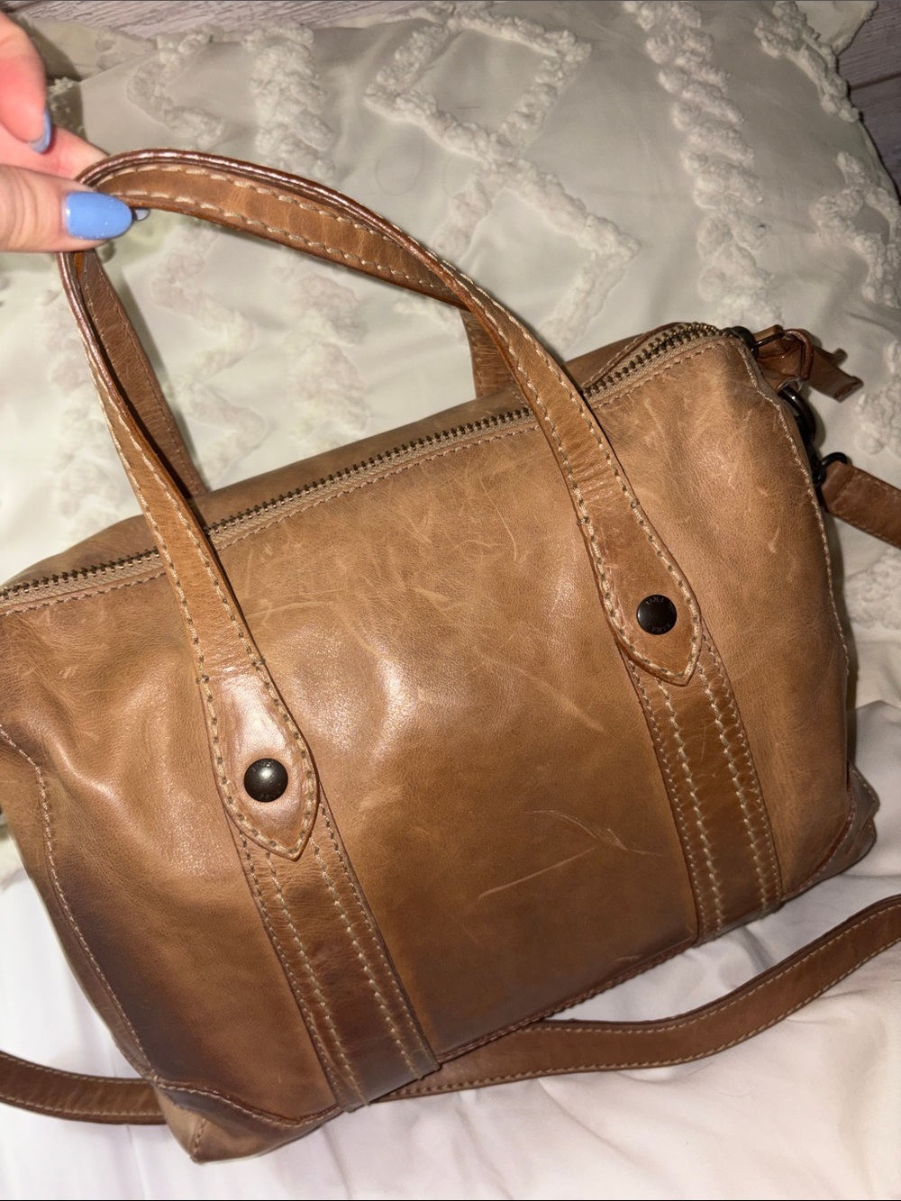 FRYE Melissa Leather Satchel Handbag in Tan / excellent-great condition!